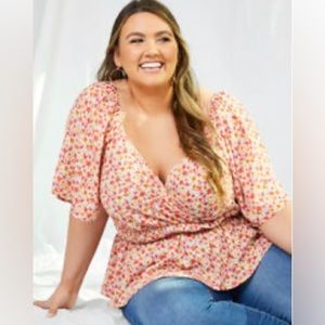 Arula Floral Wesley Top, Short Sleeve, Deep V-Neck, Peplum, Size 10